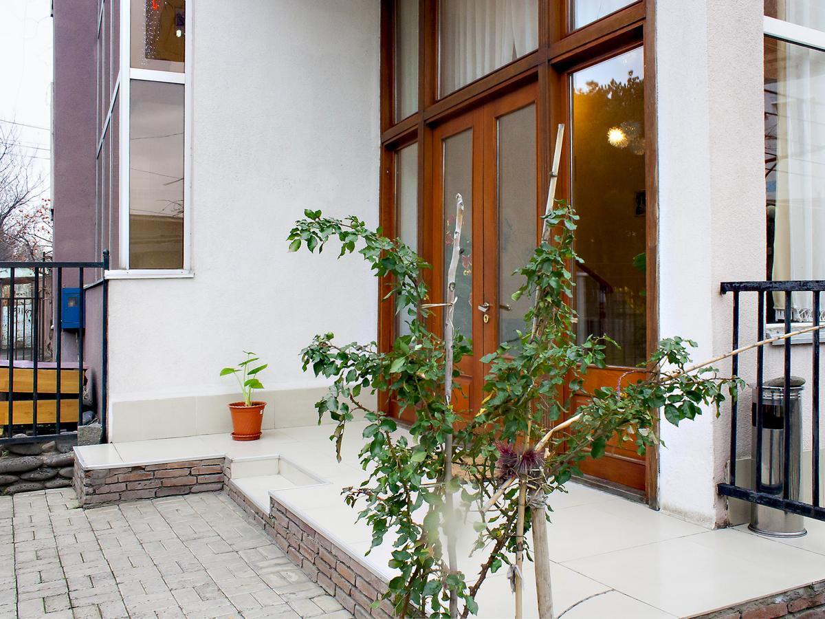 Hotel Skib Tiflis Exterior foto
